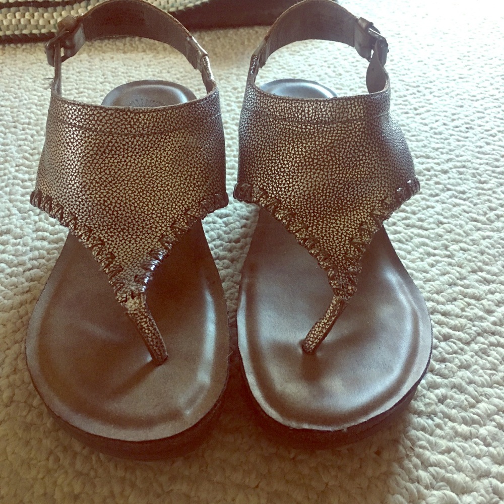 Open toe wedge